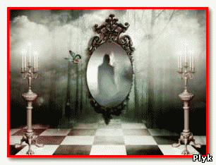 Городские легенды о Кровавой Мэри часто связаны с зеркалами