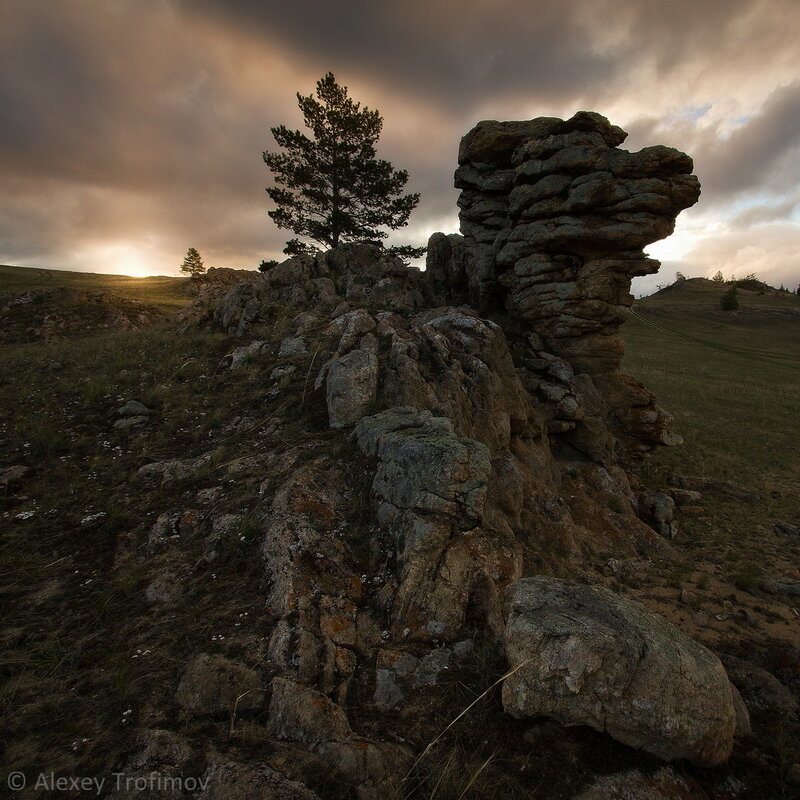 Baikal_2017_06_Stone.jpg