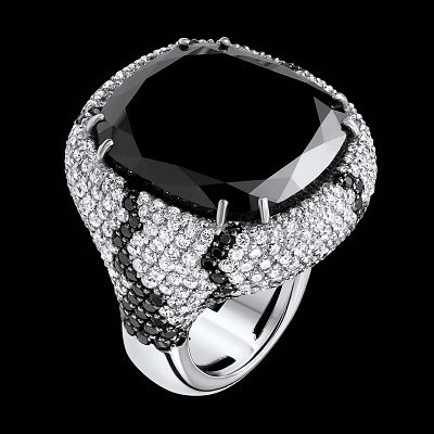 Кольцо c черным бриллиантом в 4,04 карата от Coster Diamonds