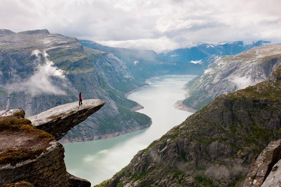 изумительные виды на земле amazing species on earth Язык тролля Норвегия the troll's tongue Norway