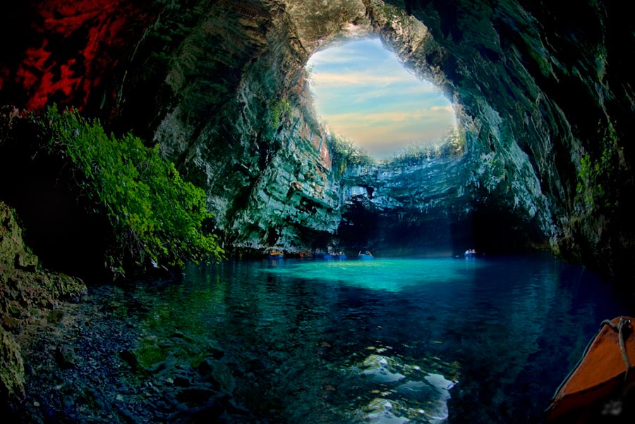 изумительные виды на земле amazing species on earth Пещера Мелиссани остров Кефалония Греция Melissani cave Kefalonia island Greece